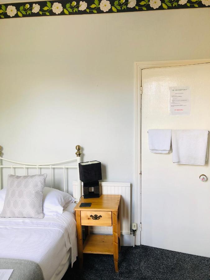 브로드웨이 Brook House B&B 외부 사진